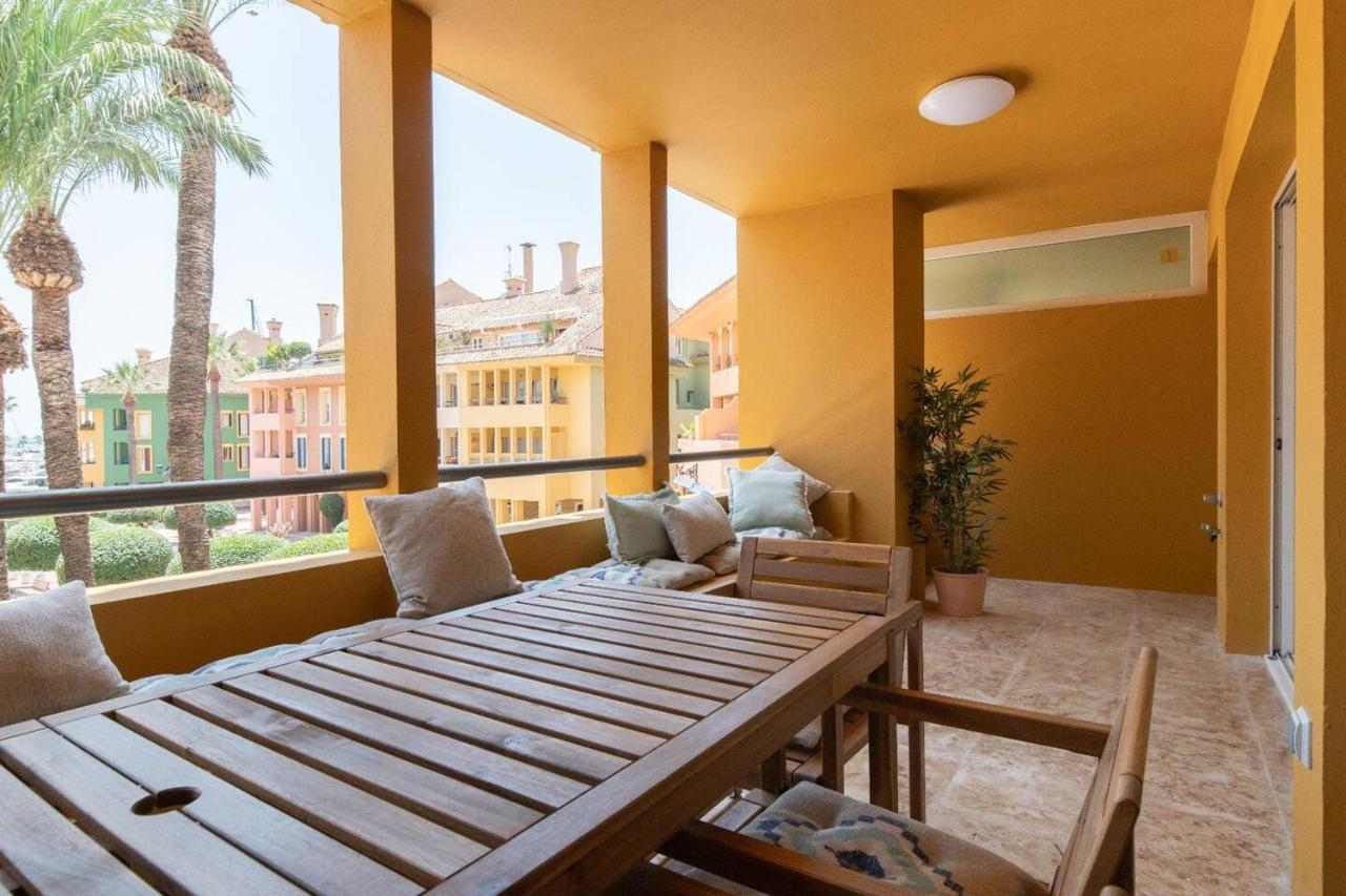 Puerto Sotogrande Con Vistas Al Mar Apartment Ngoại thất bức ảnh