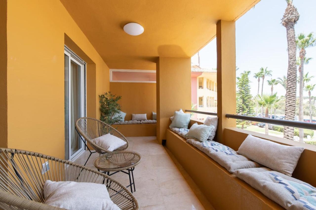 Puerto Sotogrande Con Vistas Al Mar Apartment Ngoại thất bức ảnh